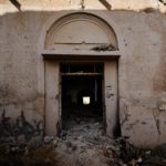 Jesida hat nach dem Krieg mit dem Islamischen Staat das alte Haus in Shingal (Singar) ruiniert.